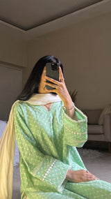 Green Chikenkari Set - Long